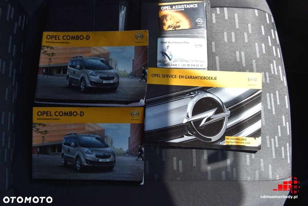 Opel COMBO - 22