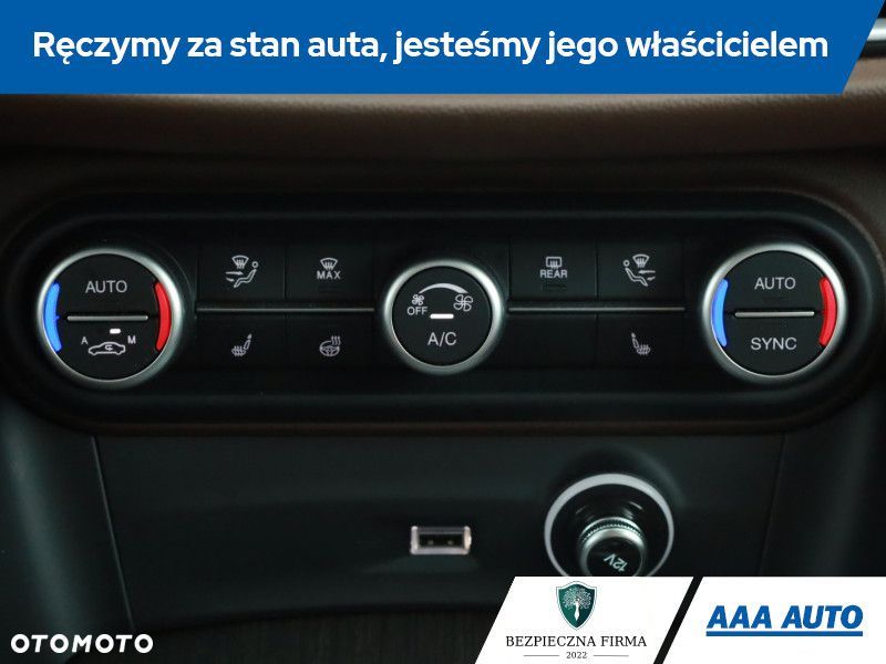 Alfa Romeo Stelvio - 17
