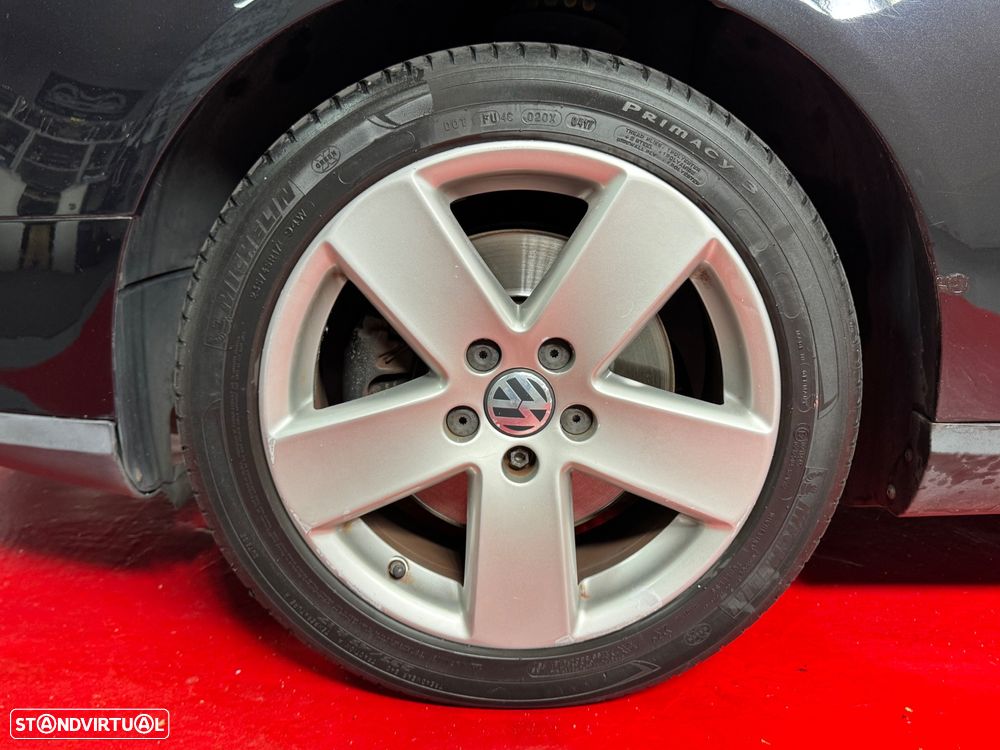 VW Passat Variant 2.0 TDI Highline - 11