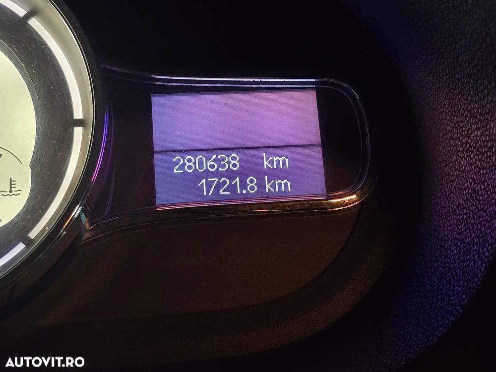 Renault Megane 1.6 dCi GT Line - 22