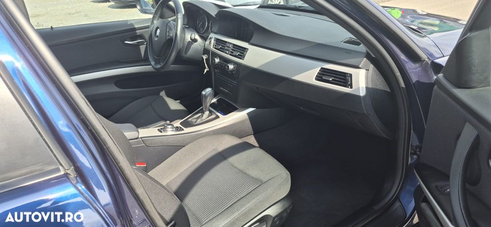 BMW Seria 3 320d DPF Aut. - 6