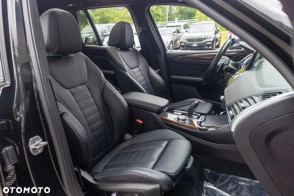 BMW X3 xDrive30i M Sport - 24