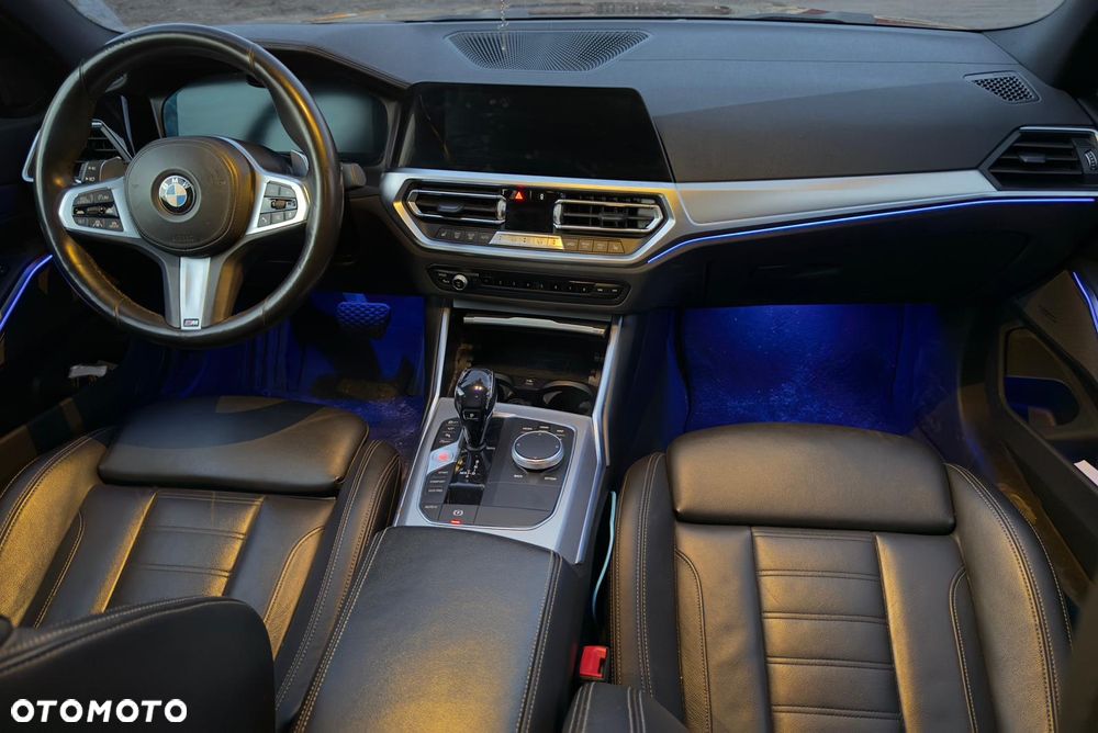 BMW Seria 3 320d Luxury Line - 7