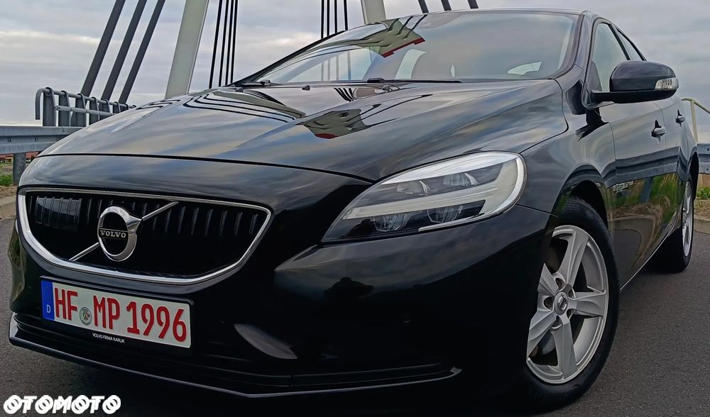 Volvo V40 D2 Geartronic RDesign - 9