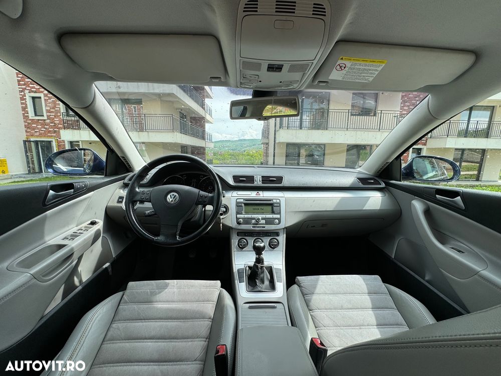 Volkswagen Passat 2.0TDI Trendline DPF Bluemotion Technology - 6