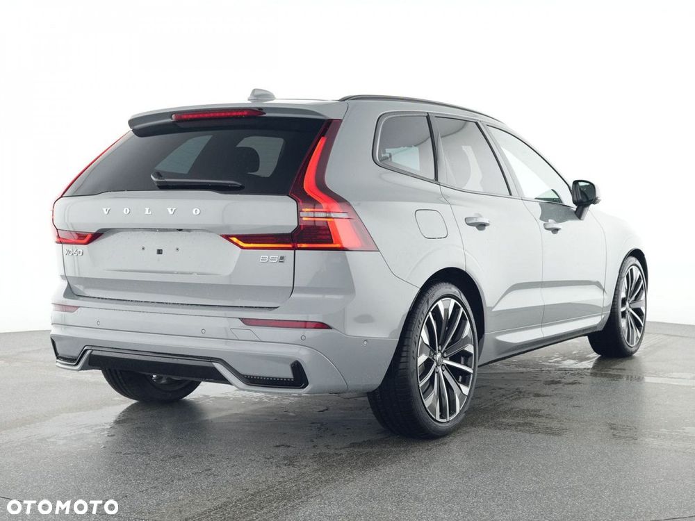 Volvo XC 60 - 4