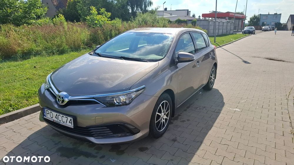 Toyota Auris 1.33 VVT-i Active - 1