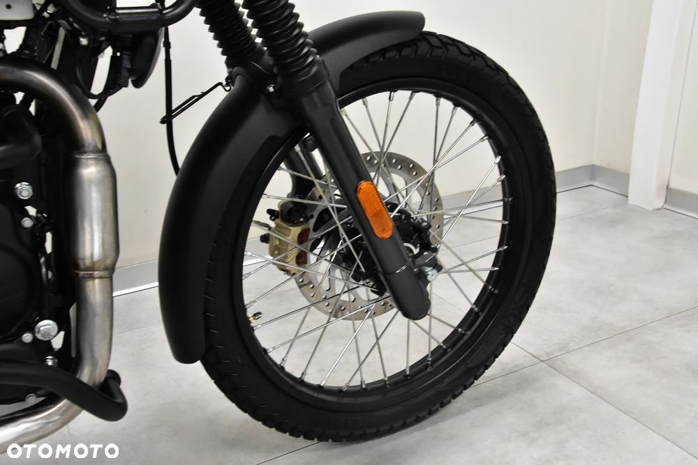 Royal Enfield Himalayan - 30