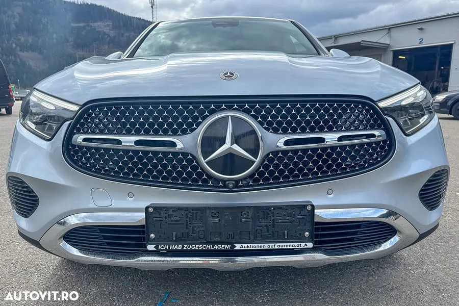 Mercedes-Benz GLC Coupe 220 d 4Matic 9G-TRONIC Edition Avantgarde - 2