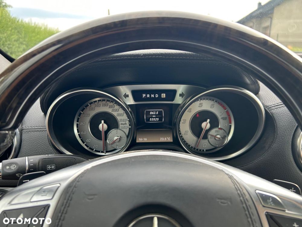 Mercedes-Benz SL 500 7G-TRONIC - 16