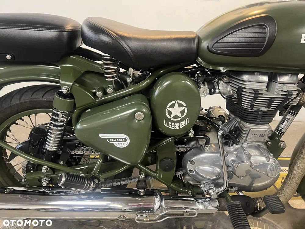 Royal Enfield Classic - 13