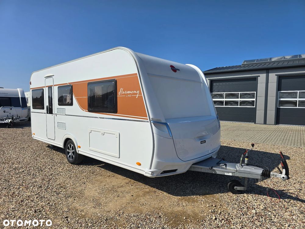 Burstner 490 AVERSO HARMONY tapczny salonka hobby przyczepa kempingowa - 8