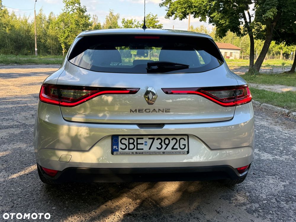 Renault Megane 1.2 Energy TCe Zen - 9