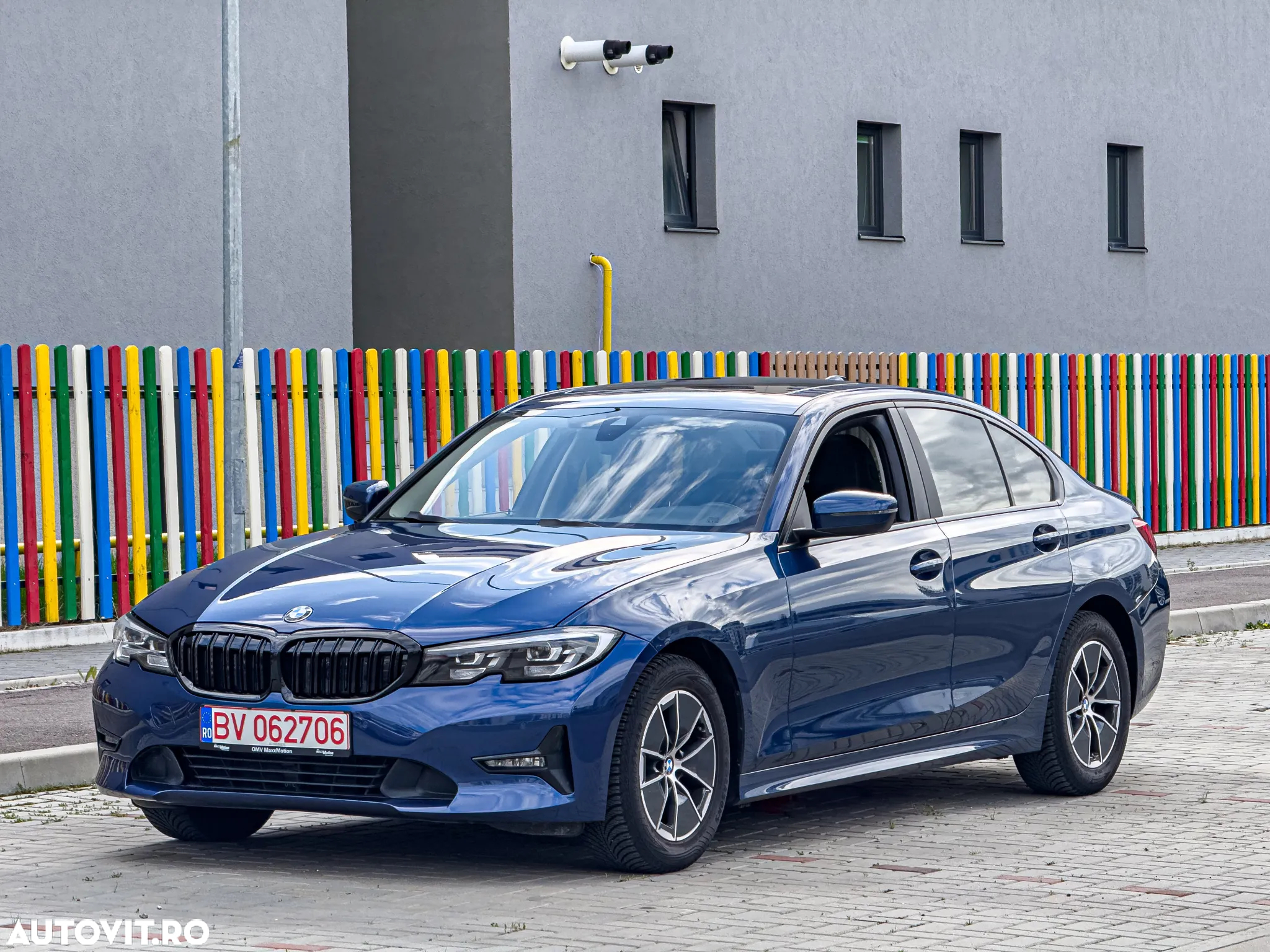 BMW Seria 3 320i AT - 2