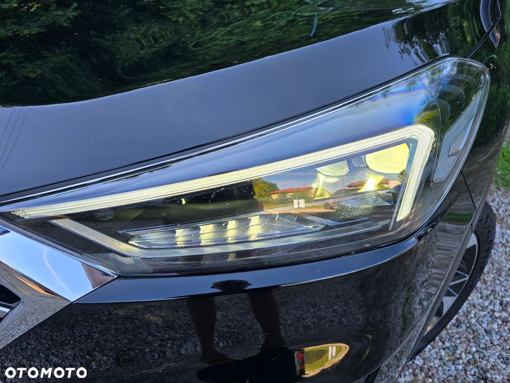 Hyundai Tucson 2.0 CRDI 4WD Automatik Style - 14