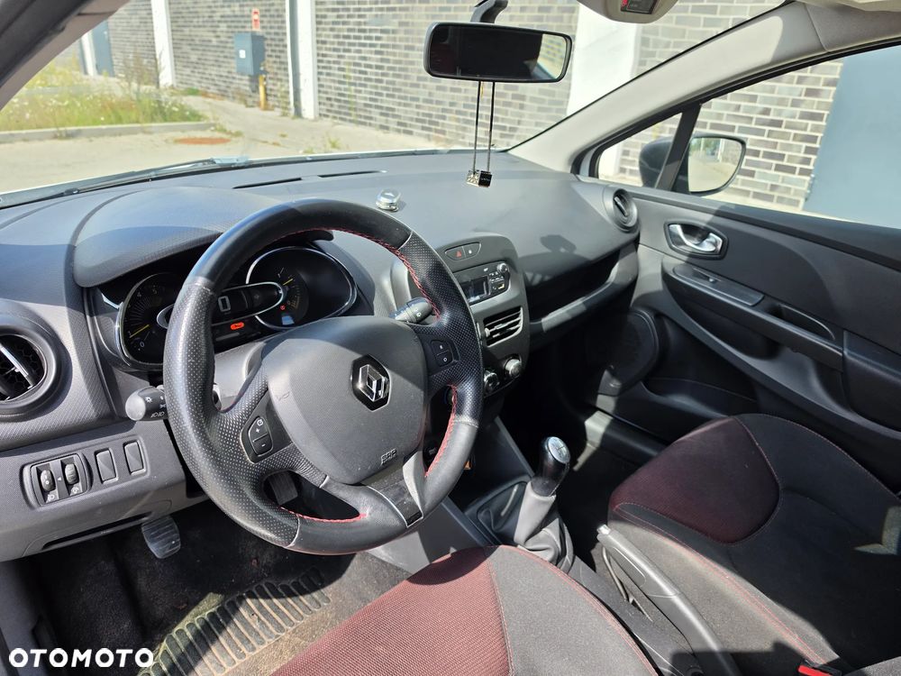 Renault Clio - 5