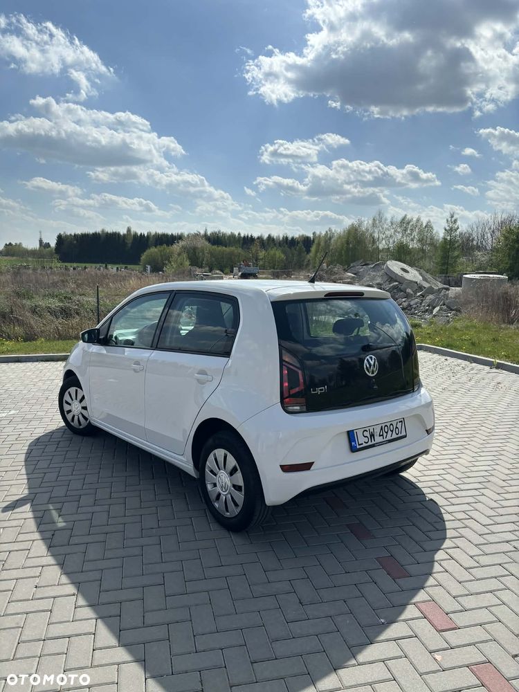 Volkswagen up! (BlueMotion Technology) move - 4