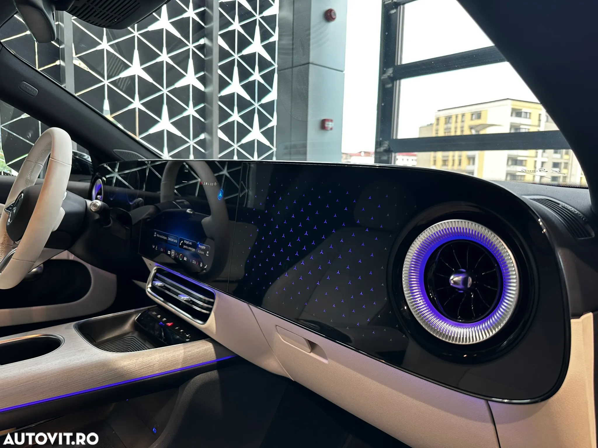Mercedes-Benz CLA 250+ Coupe - 11