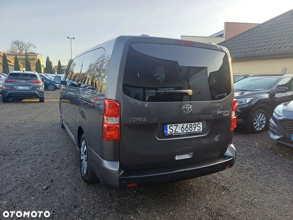 Toyota Proace Verso 2,0-l-D-4D L2 (8-Si.) Family - 4