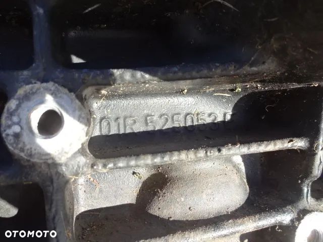 VOLKSWAGEN PASSAT B5 W8 4.0 V8 DYFER MOST TYŁ - 5