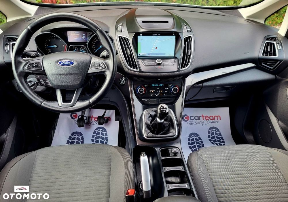 Ford C-MAX - 17