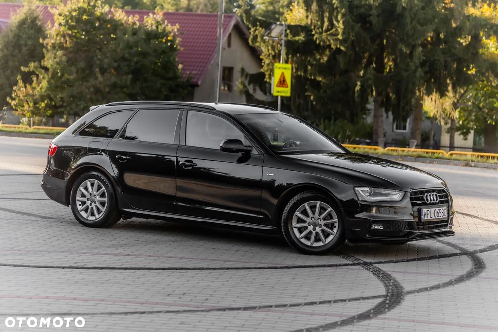 Audi A4 Avant 2013 photo 2