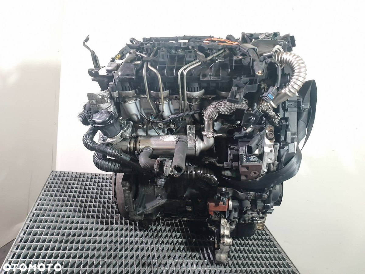 SILNIK PEUGEOT 407 10JB06 1.6 HDI - 4