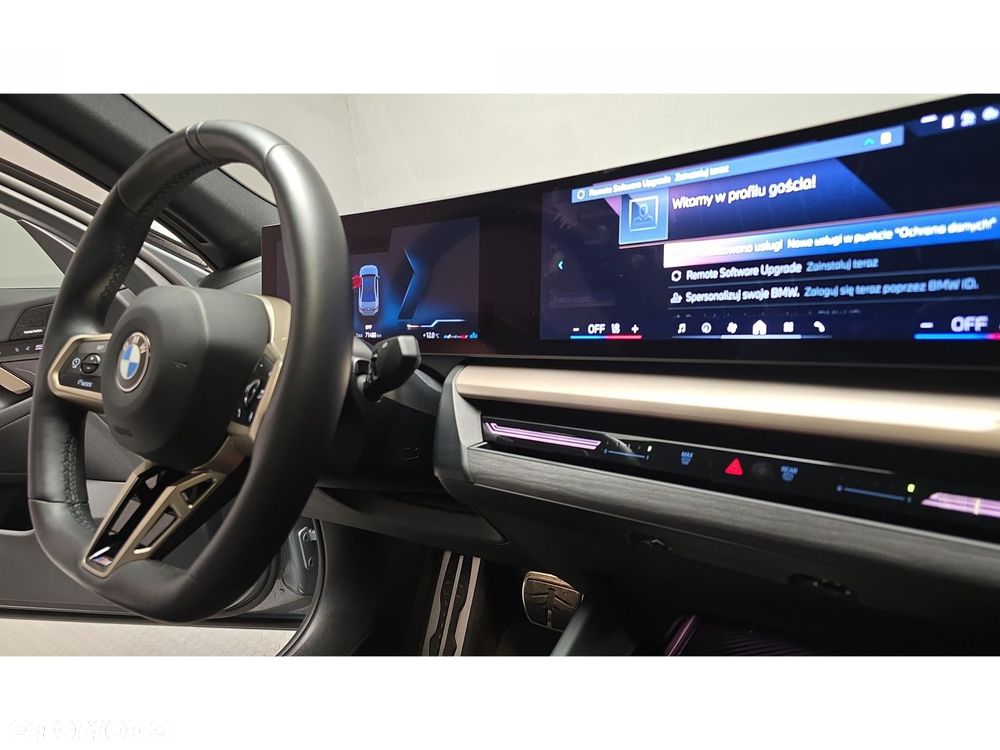 BMW Seria 5 - 32