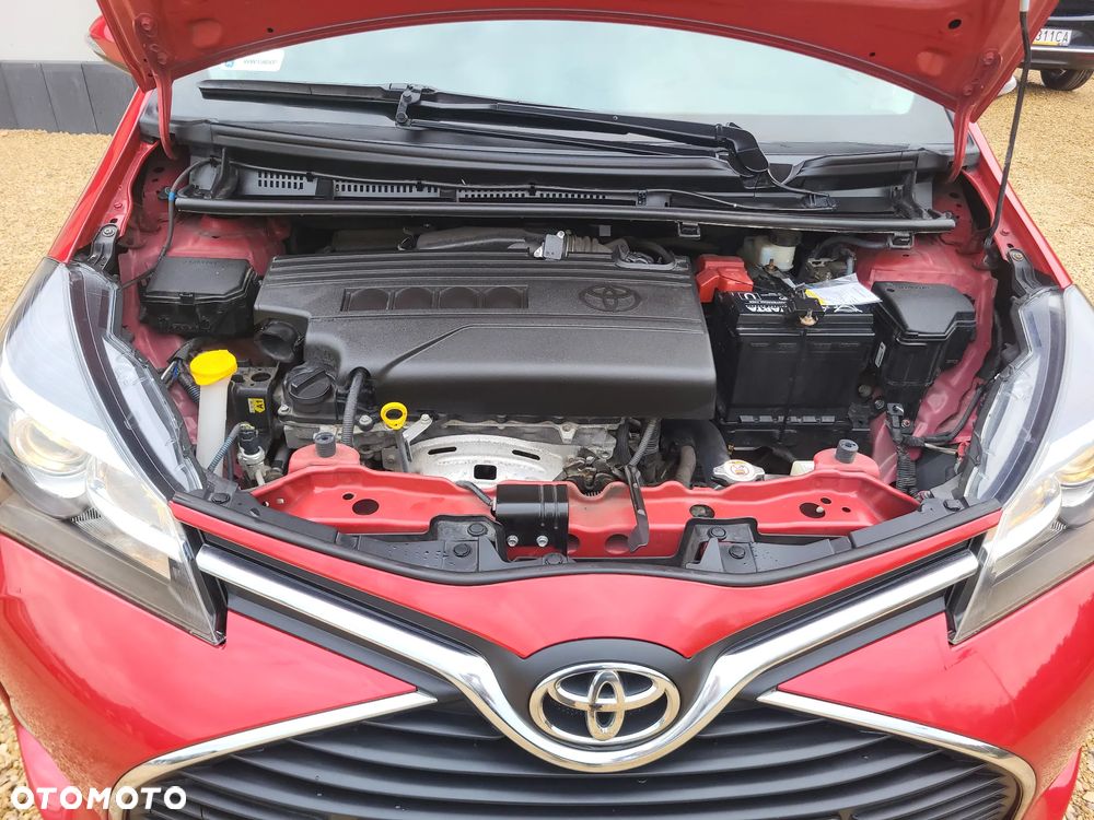 Toyota Yaris 1.33 Active EU6 - 24