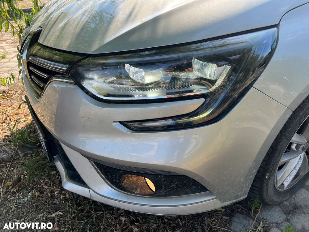 Renault Megane TCe 140 EDC GPF Intens - 26