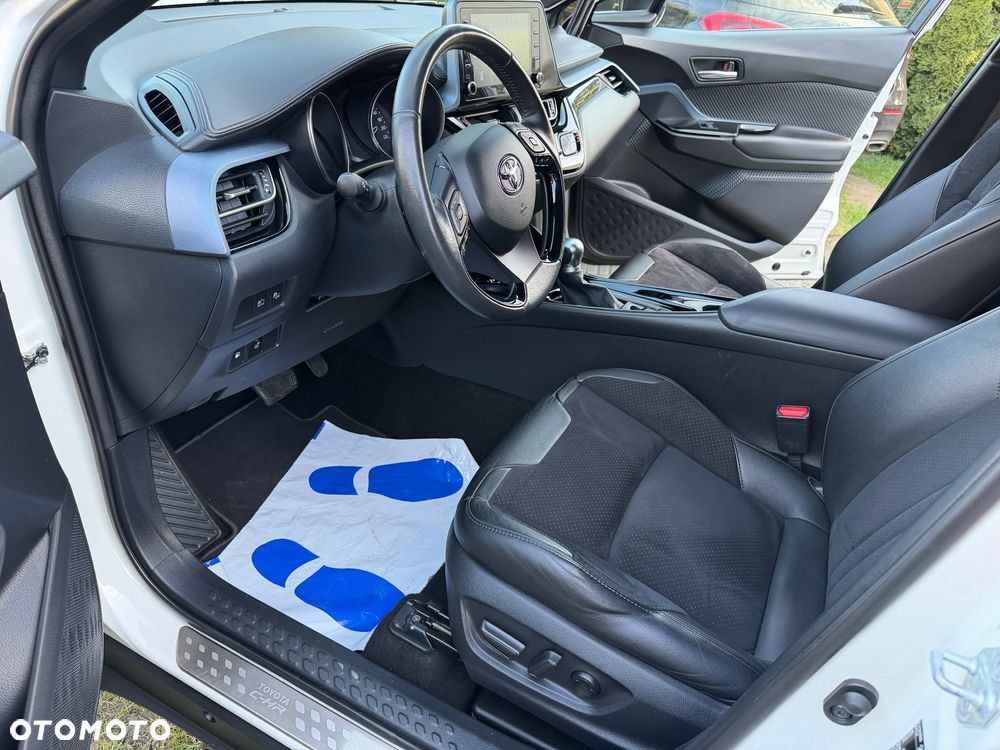 Toyota C-HR 2.0 Business-Edition - 18
