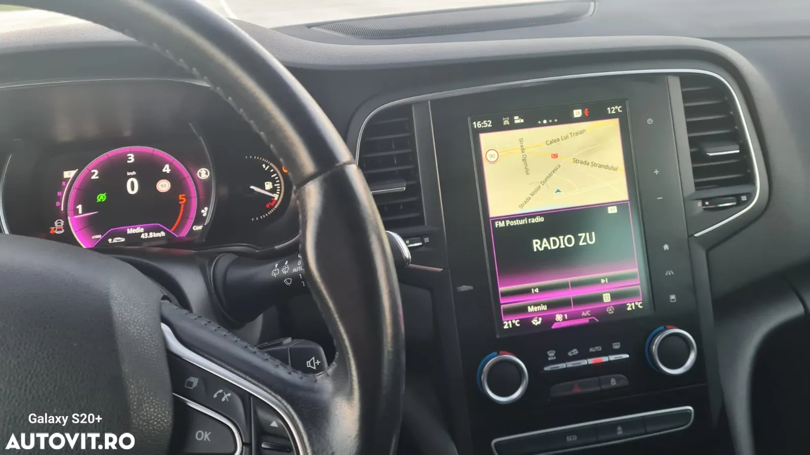 Renault Megane ENERGY dCi 110 EDC INTENS - 10