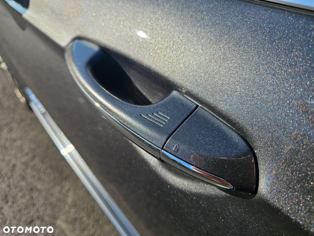 Ford Mondeo 2.0 Hybrid Vignale - 11