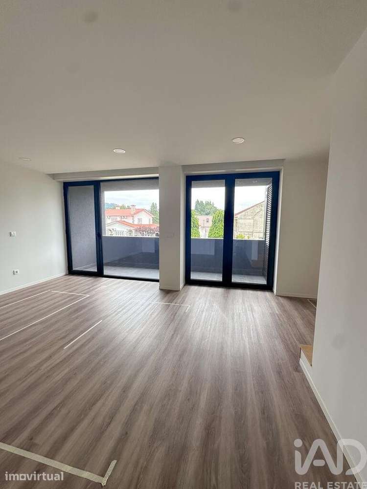 Duplex T2 em Feitosa de 62,5 m2 - Grande imagem: 4/17