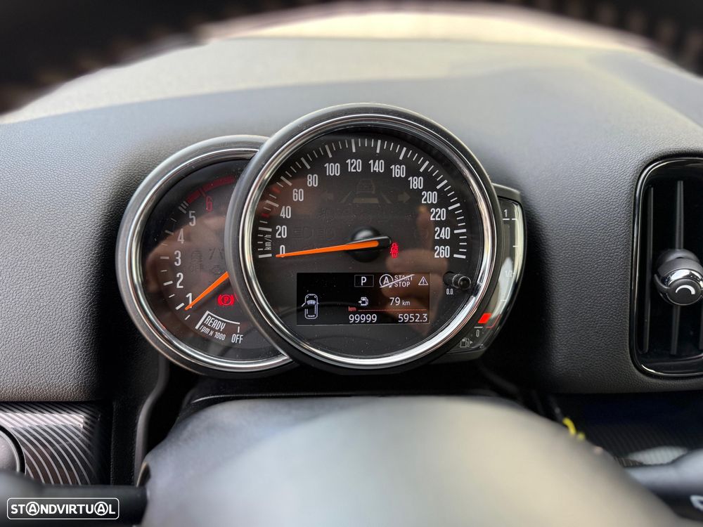 MINI Countryman Cooper D ALL4 Auto - 12