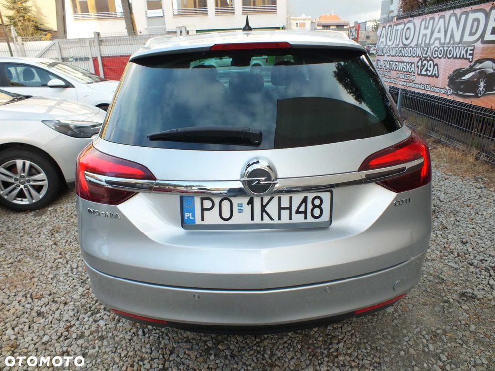 Opel Insignia - 12