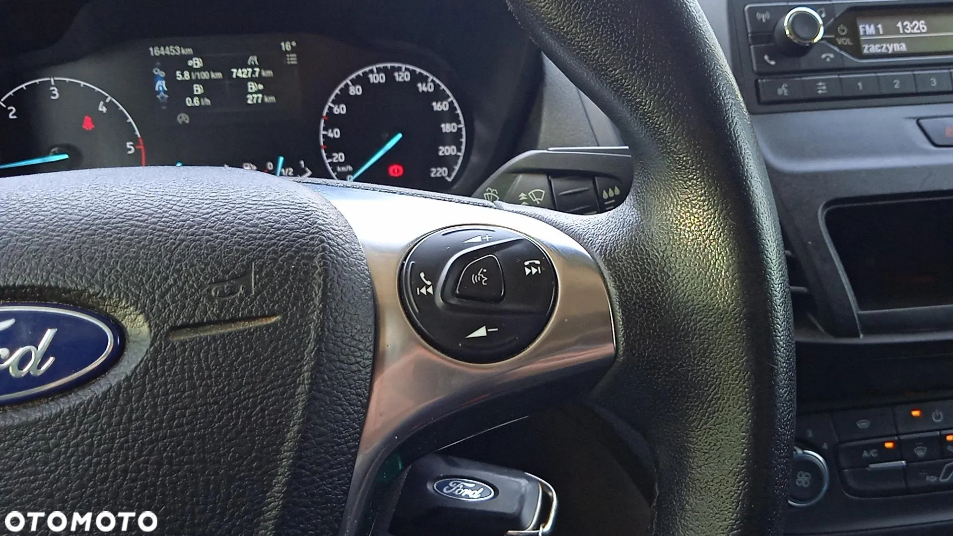 Ford Transit Connect - 12