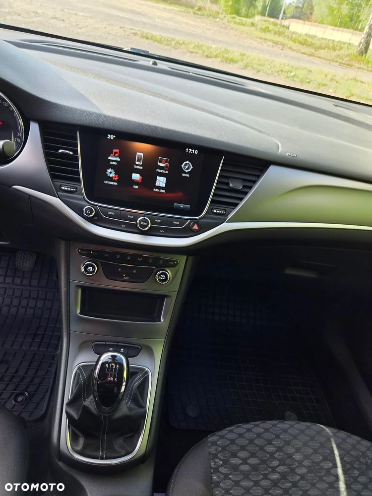 Opel Astra 1.6 CDTI Enjoy - 11