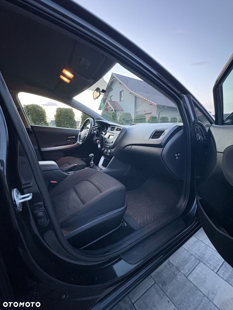 Kia Ceed Cee'd 1.4 CRDi M - 11