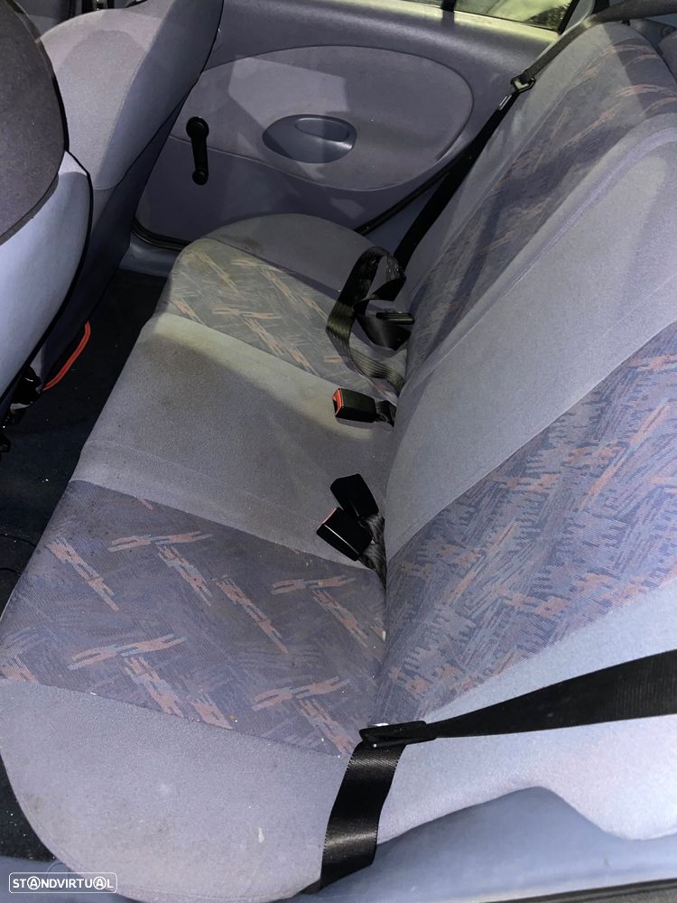 Ford Fiesta 1.25 Ghia - 6