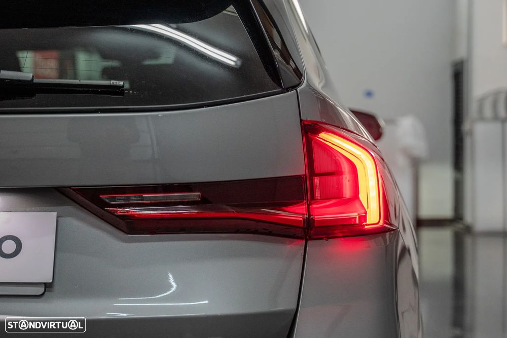BMW X1 xDrive25e Pack Desportivo M - 9