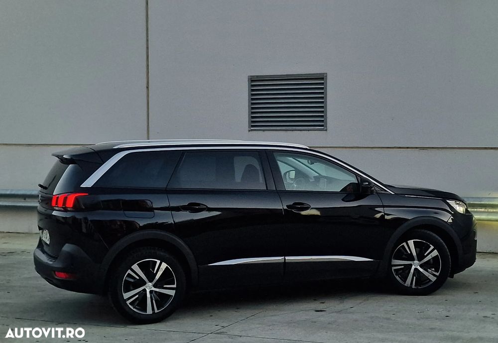 Peugeot 5008 1.2 Puretech Turbo s&s EAT8 Allure - 18