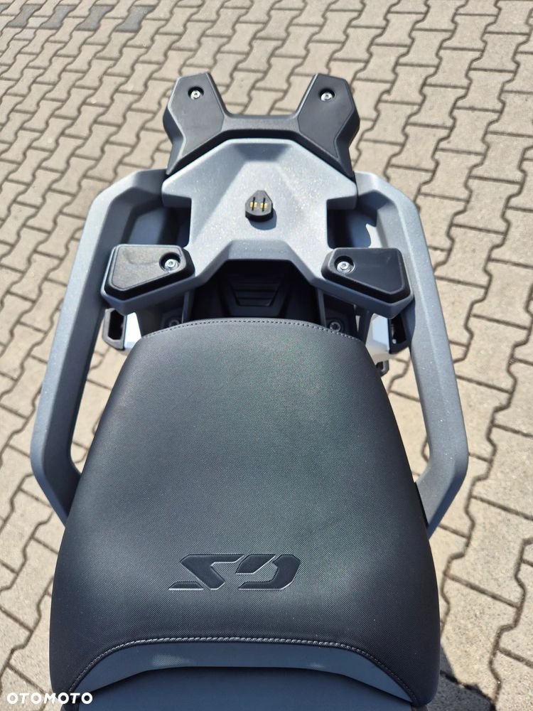 BMW R - 9