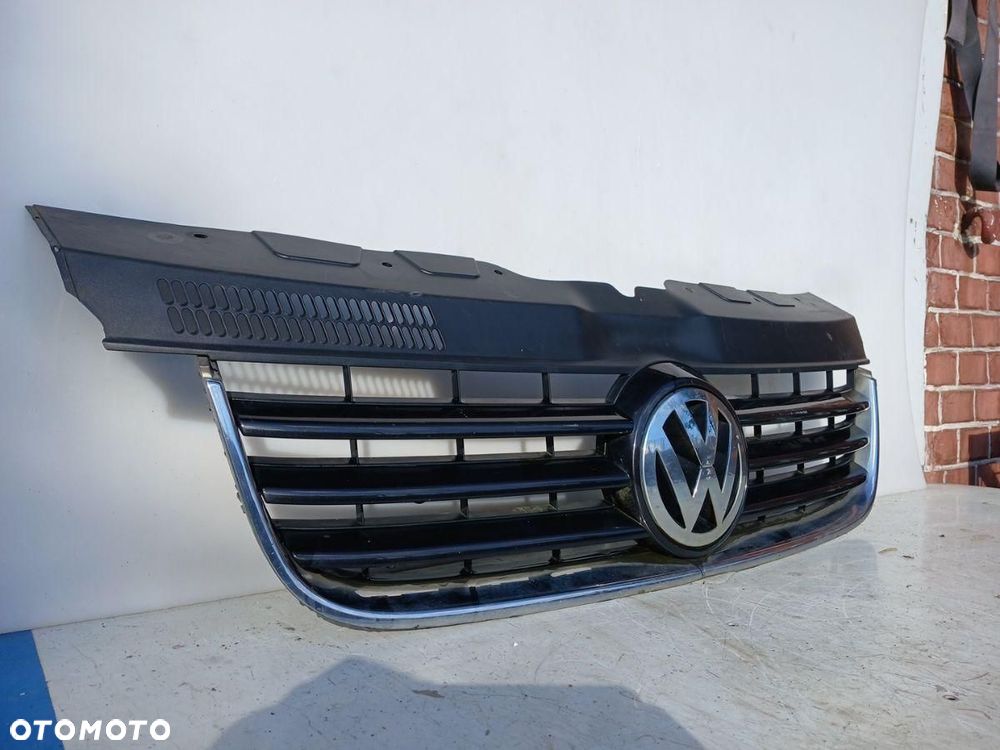 ATRAPA GRILL KRATKA CHROM VOLKSWAGEN TRANSPORTER T5 MULTIVAN 7H5807101/8 - 3
