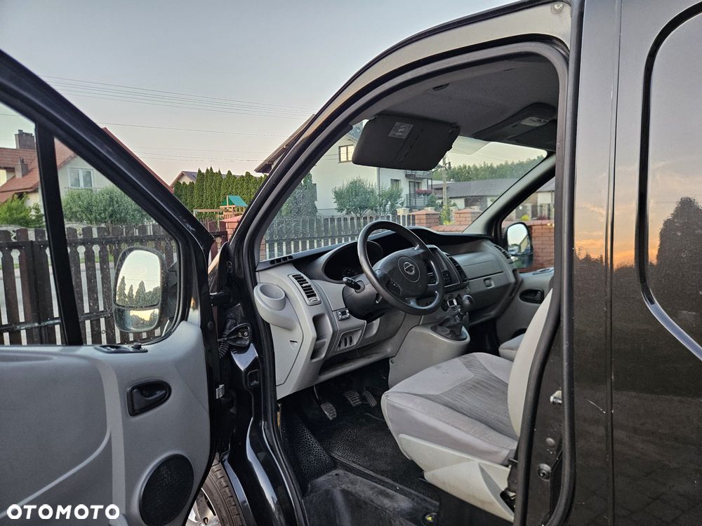 Renault Trafic - 9