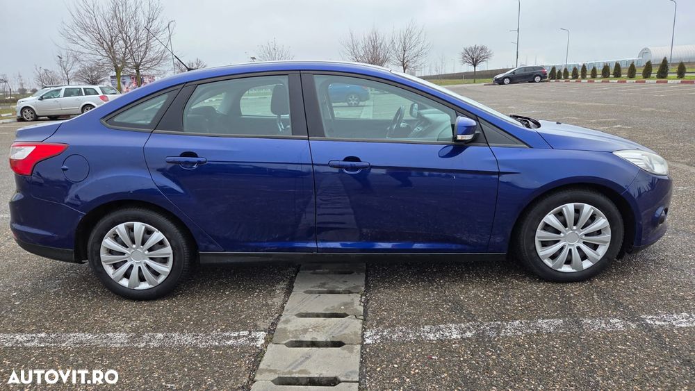 Ford Focus - 1