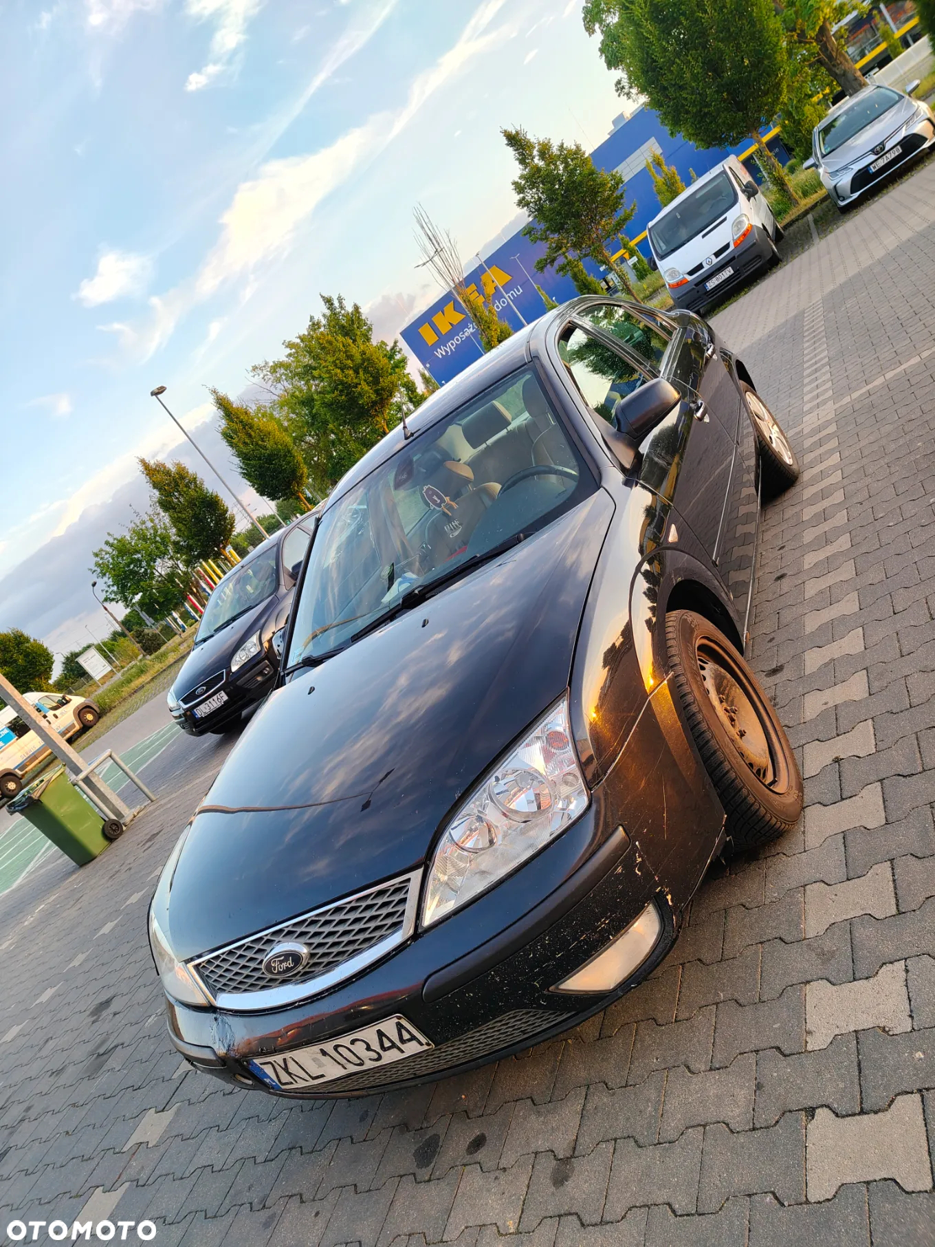Ford Mondeo 3.0 V6 Ghia - 11