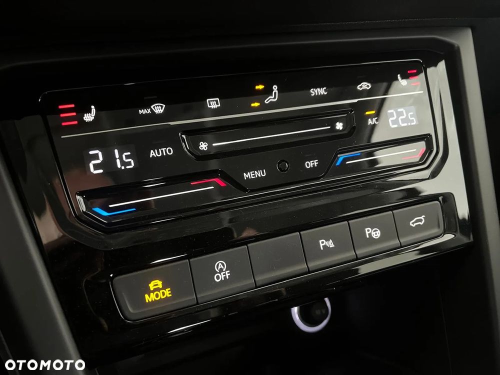 Volkswagen Touran 2.0 TDI BMT Highline DSG - 26