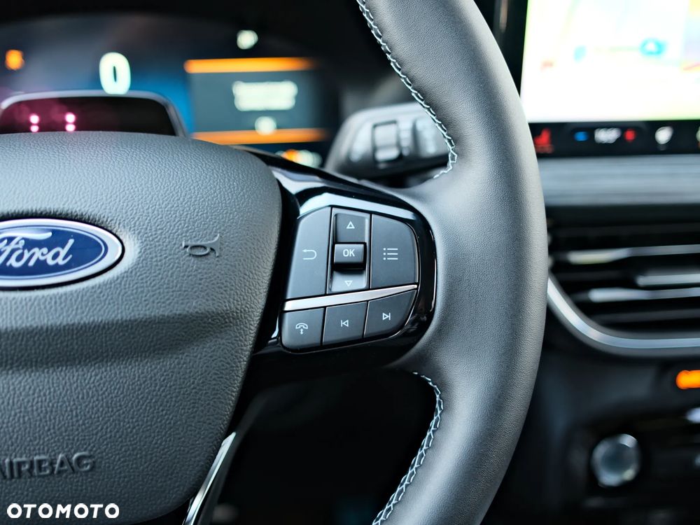 Ford Kuga - 21