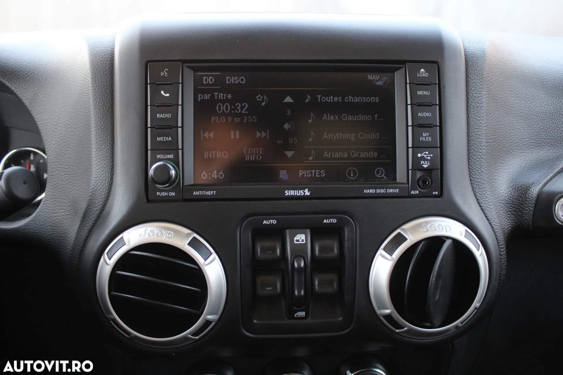 Jeep Wrangler - 7